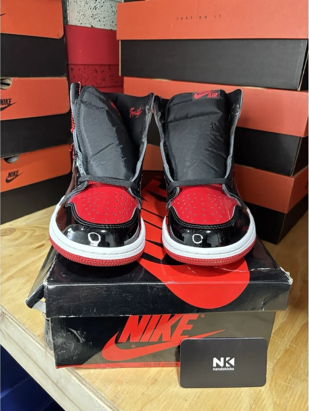 Nike Air Jordan 1 Retro High OG Patent Bred 555088-063 Size 8.5M